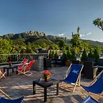 Logos Hotel