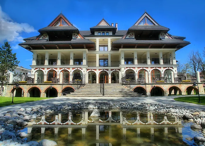 로고스 3* 자코파네