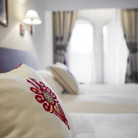 Otel Logos 3*
